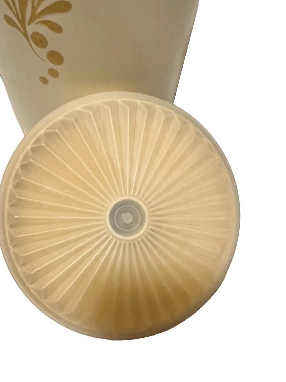 Vintage Tupperware 1 Qt Pitcher ~ 874-14 ~ Almond Harvest Gold ~ Push Button Lid